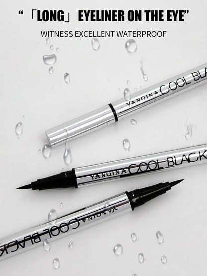 Delineador Waterproof Ligero de Aplicación Suave 24 Horas