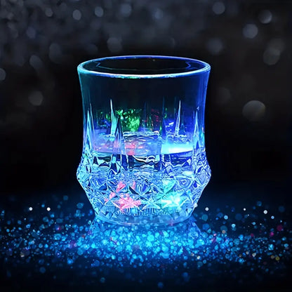 Vasos con luz LED - Activados por líquido